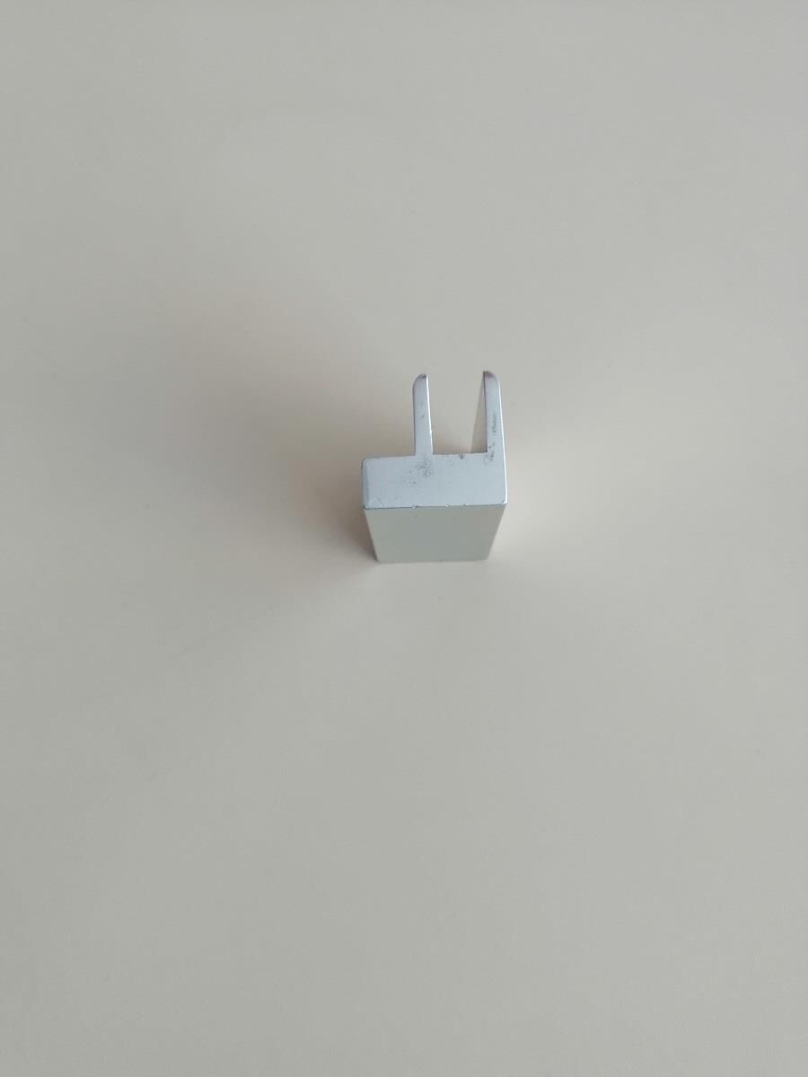 TEKLİ  CAM TUTACAĞI PARLAK