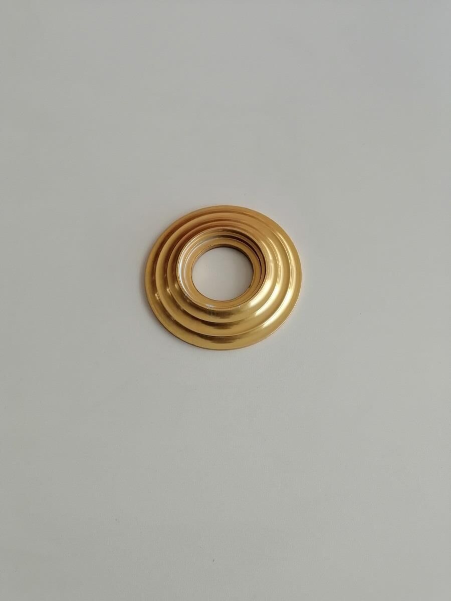 70 YUVARLAK  BABA BORU YER FLANŞI SARI