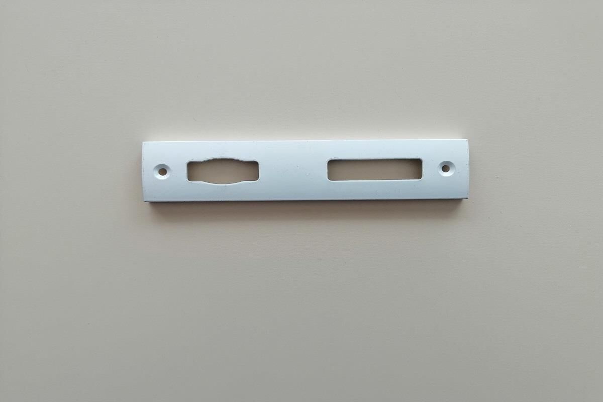 C60 MAKARALI KİLİT KARŞILIĞI  BEYAZ 1076