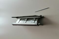 BAŞEL ÇARPMA KAPI MENTEŞESİ 2 AD 1 TAKIM