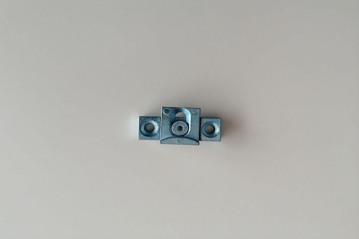 C60 AYARLI İSPANYOLET KARŞILIĞI