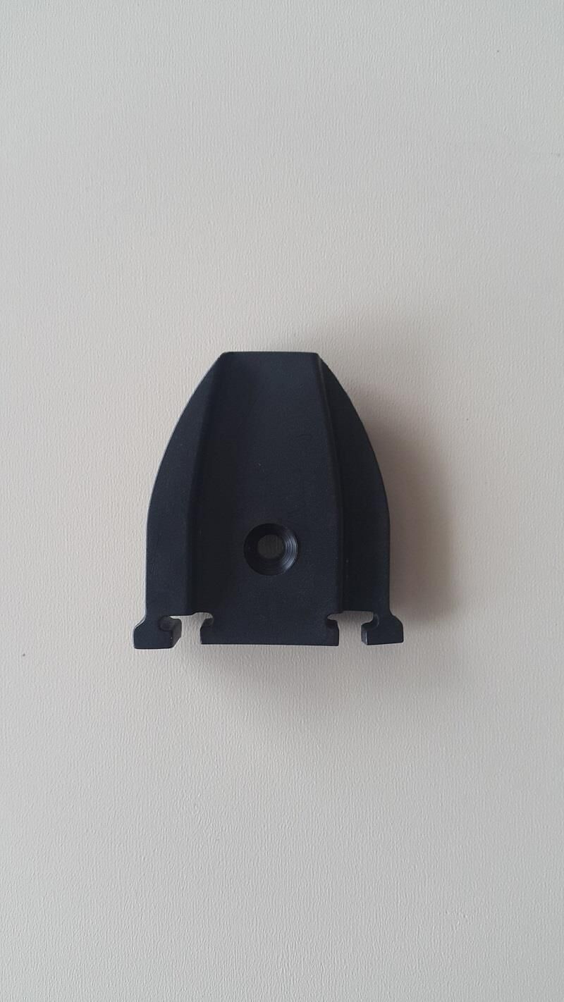 FIRTINA ARA KAPAK SİYAH SOL 300130.1