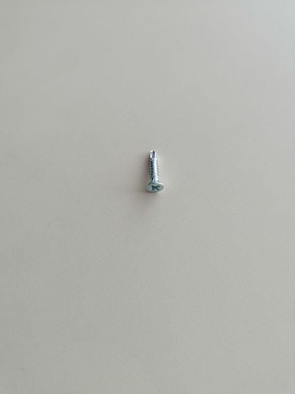 3,9*19 YHBMU VİDA 25 ADET