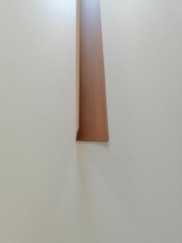 30*30 PVC KÖŞEBENT ALTINMEŞE 4 MT