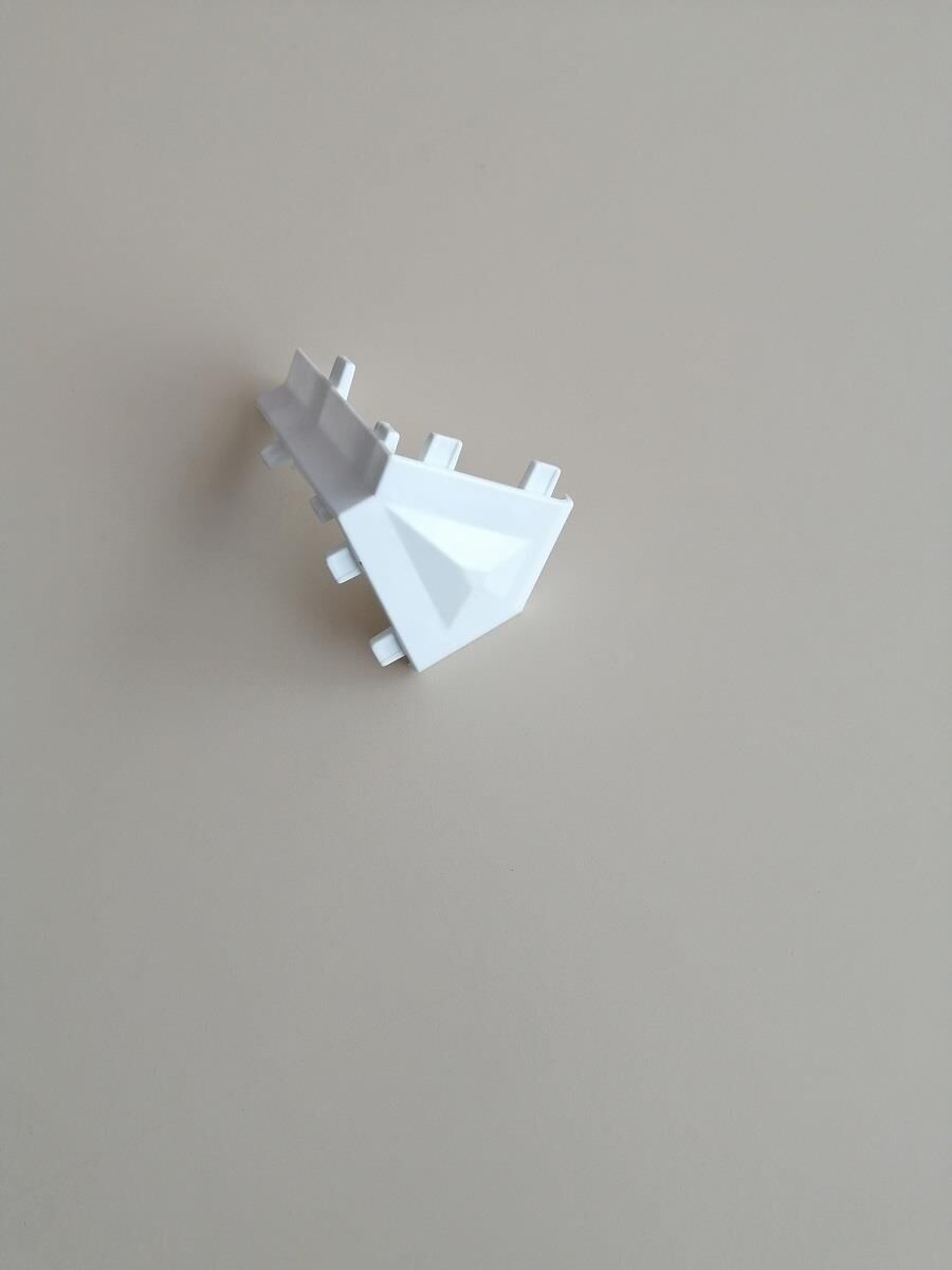 22,5 DR AÇILI PERVAZ MATİK BEYAZ