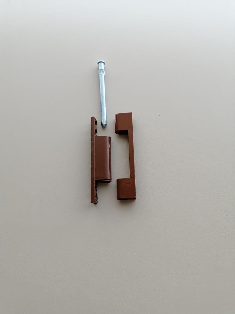 95 LİK  PVC KAPI ZAMAK MENTEŞE  ALTINMEŞE