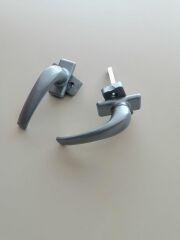 YAYLI EKSENEL SAVIO KAPI KOLU ELOKSAL VM-1020